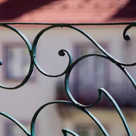 Lost :: Chiado House Lisbona