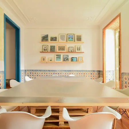 Lost :: Chiado House