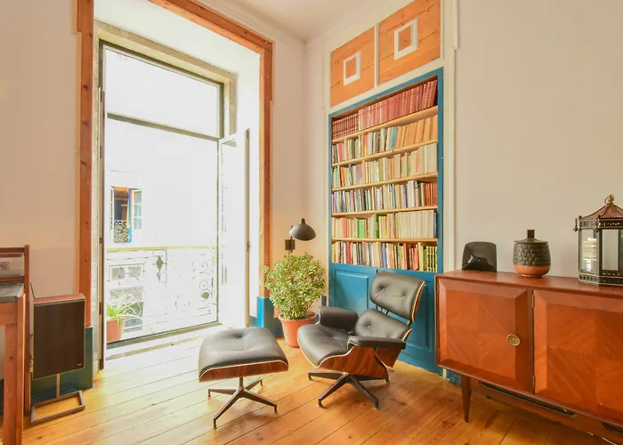 Lost :: Chiado House Pensión Lisboa