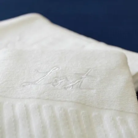 Lost :: Chiado House 3* Lissabon